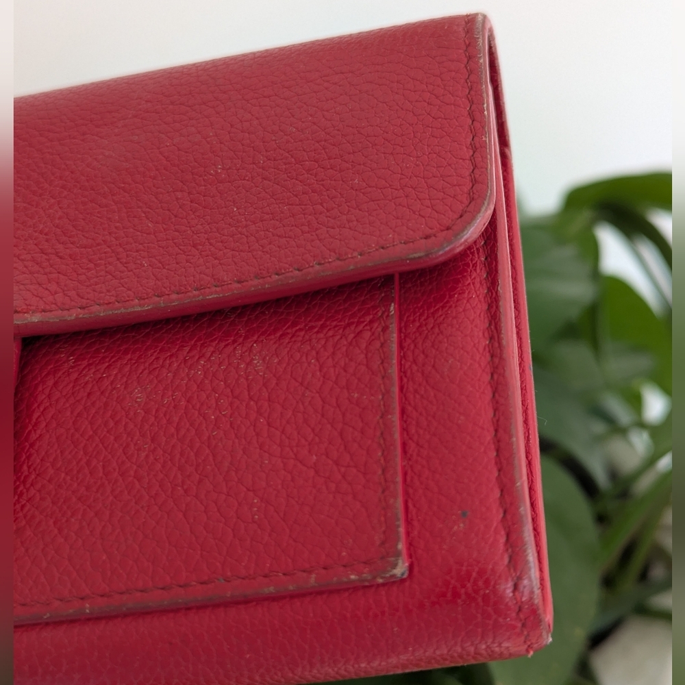 Louis Vuitton Lockme Red Leather Wallet - Picture 13 of 16